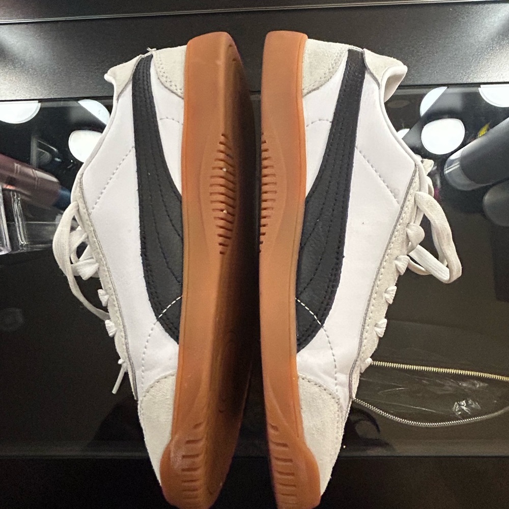 Puma White Suede & Leather Sneakers with Gum Sole and Gold Logo - Picture 2 of 4